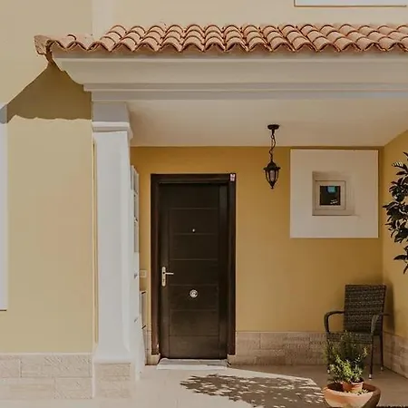 Diana Ocean Dreamventura Guest house
